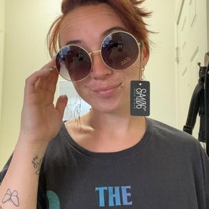 Never worn round meta brand sunglasses